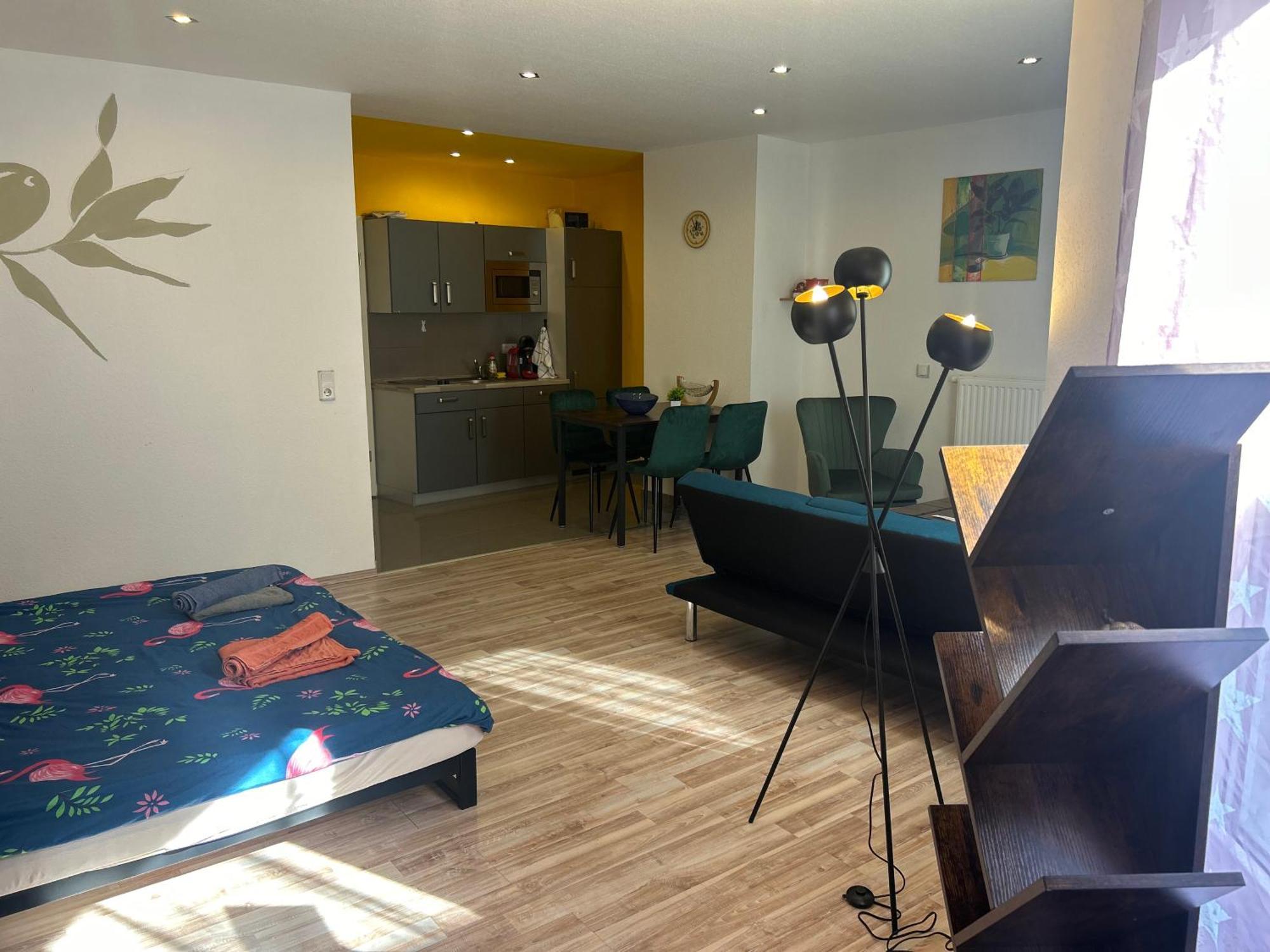 Piano Apartment Halle - Netflix - Free Wifi 4 Экстерьер фото